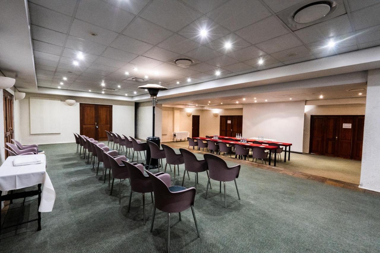 Hakunamatata Lodge & Health Spa/ Wedding & Conference Venue マルデールスドリフト エクステリア 写真